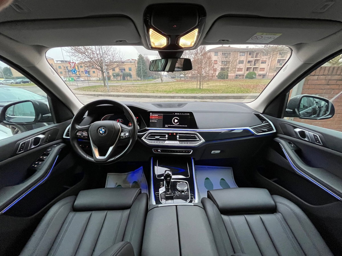 BMW X5 xDrive25d Business (12)