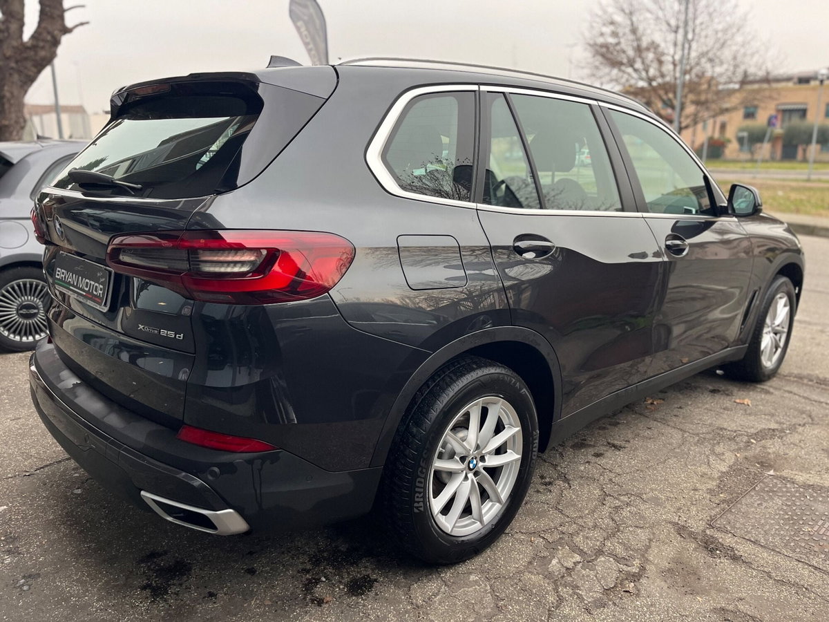 BMW X5 xDrive25d Business (4)
