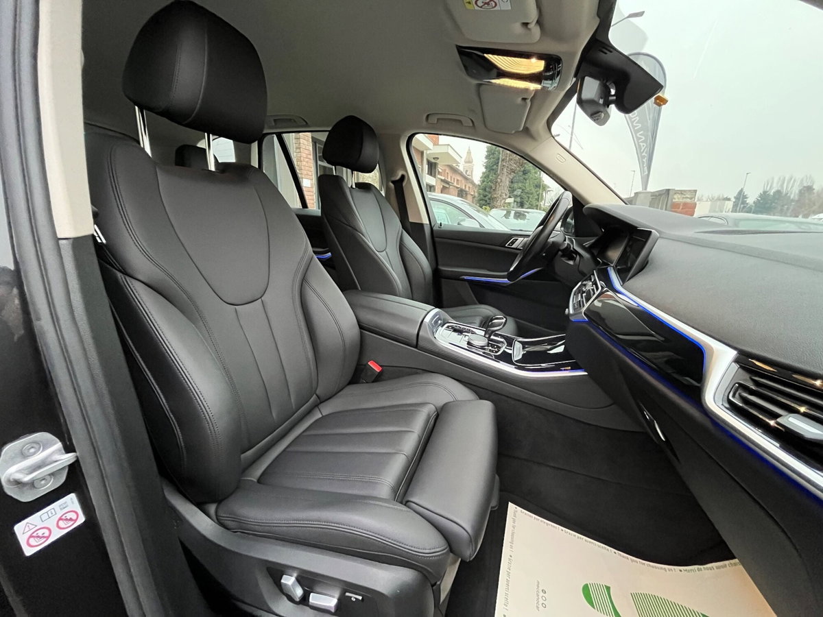 BMW X5 xDrive25d Business (6)