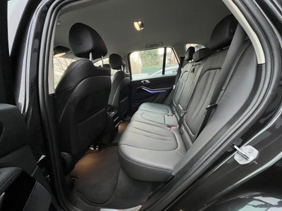 BMW X5 xDrive25d Business (8)