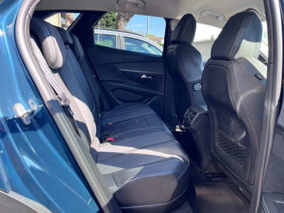 Peugeot 3008 Hybrid 225 e-EAT8 Allure (10)