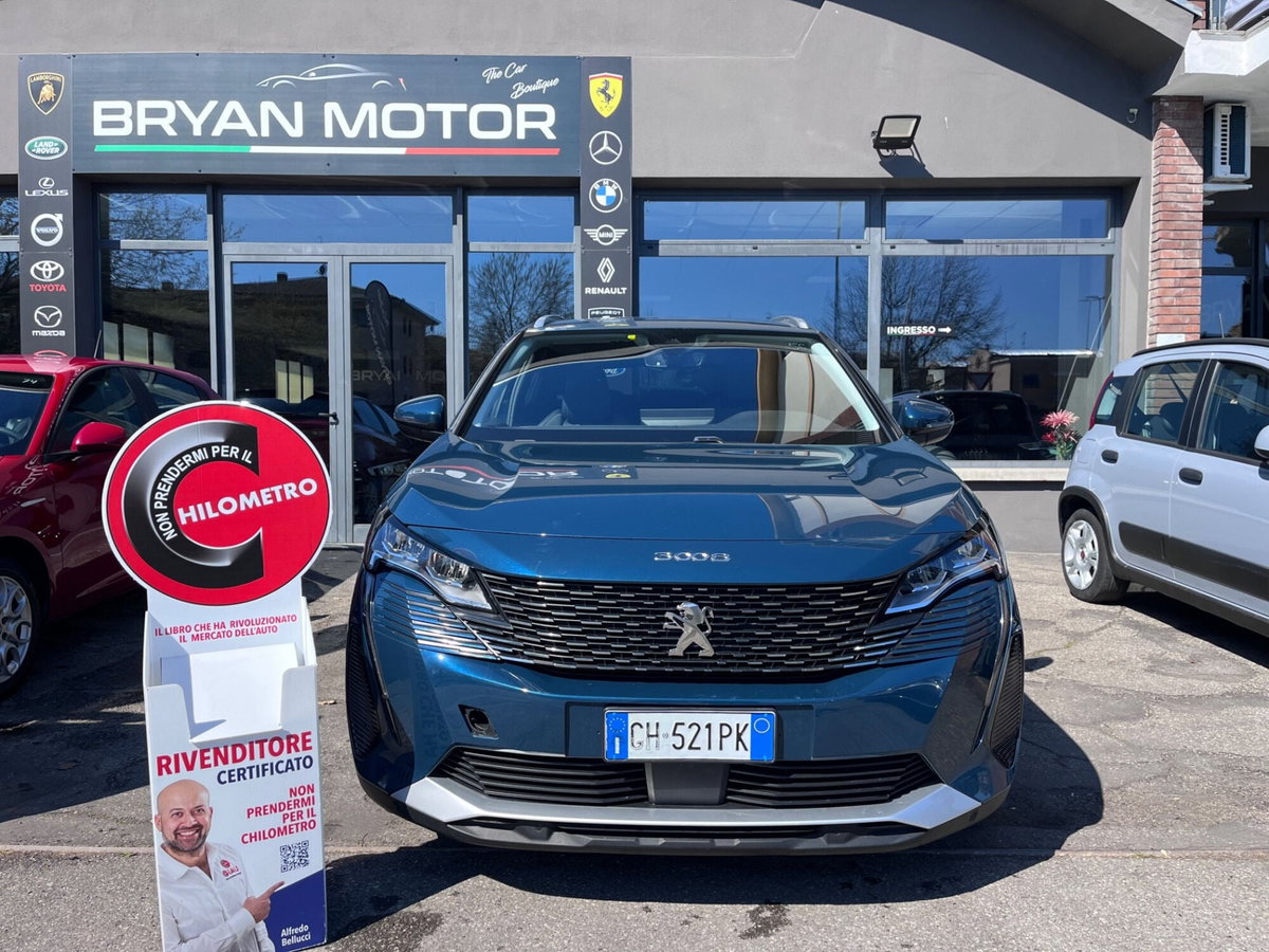 Peugeot 3008 Hybrid 225 e-EAT8 Allure (2)