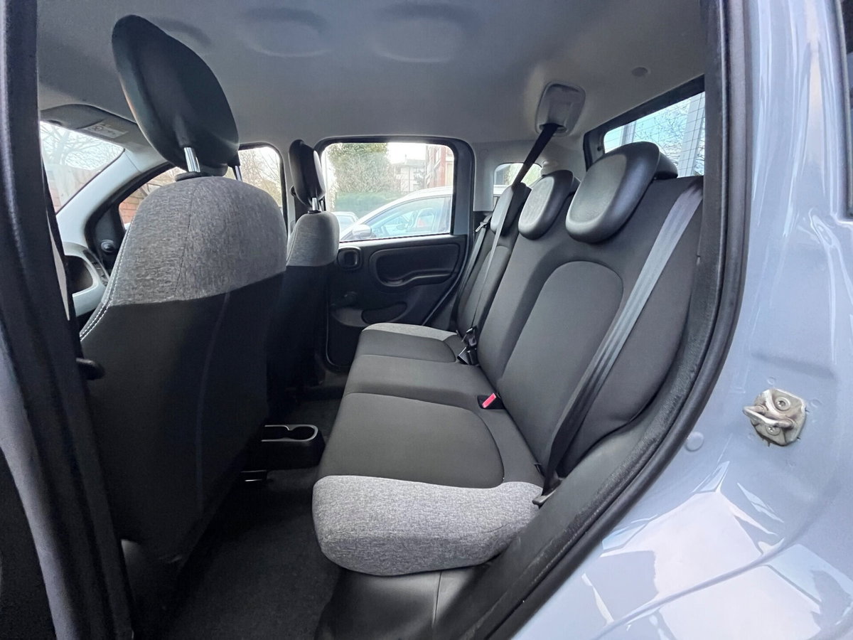 Fiat Panda 1.0 FireFly S&S Hybrid City Life (9)