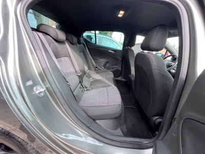 Opel Astra 1.5 CDTI 105 CV S&S 5 porte Business Elegance (10)