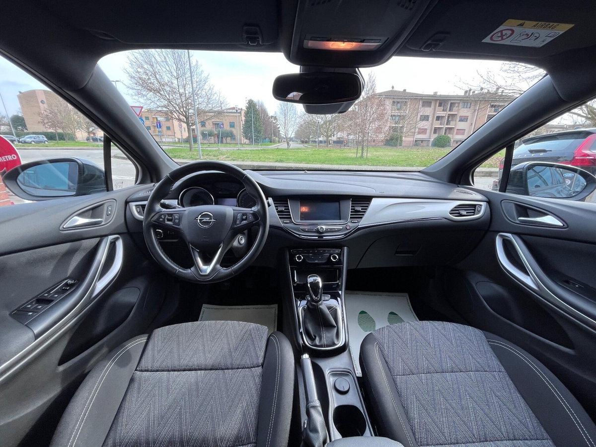 Opel Astra 1.5 CDTI 105 CV S&S 5 porte Business Elegance (11)