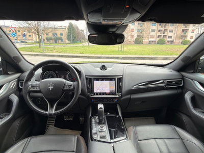 Maserati Levante Levante V6 430 CV AWD Modena (12)