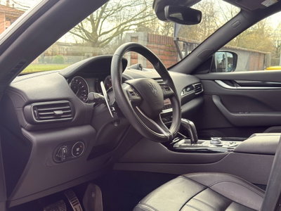 Maserati Levante Levante V6 430 CV AWD Modena (14)