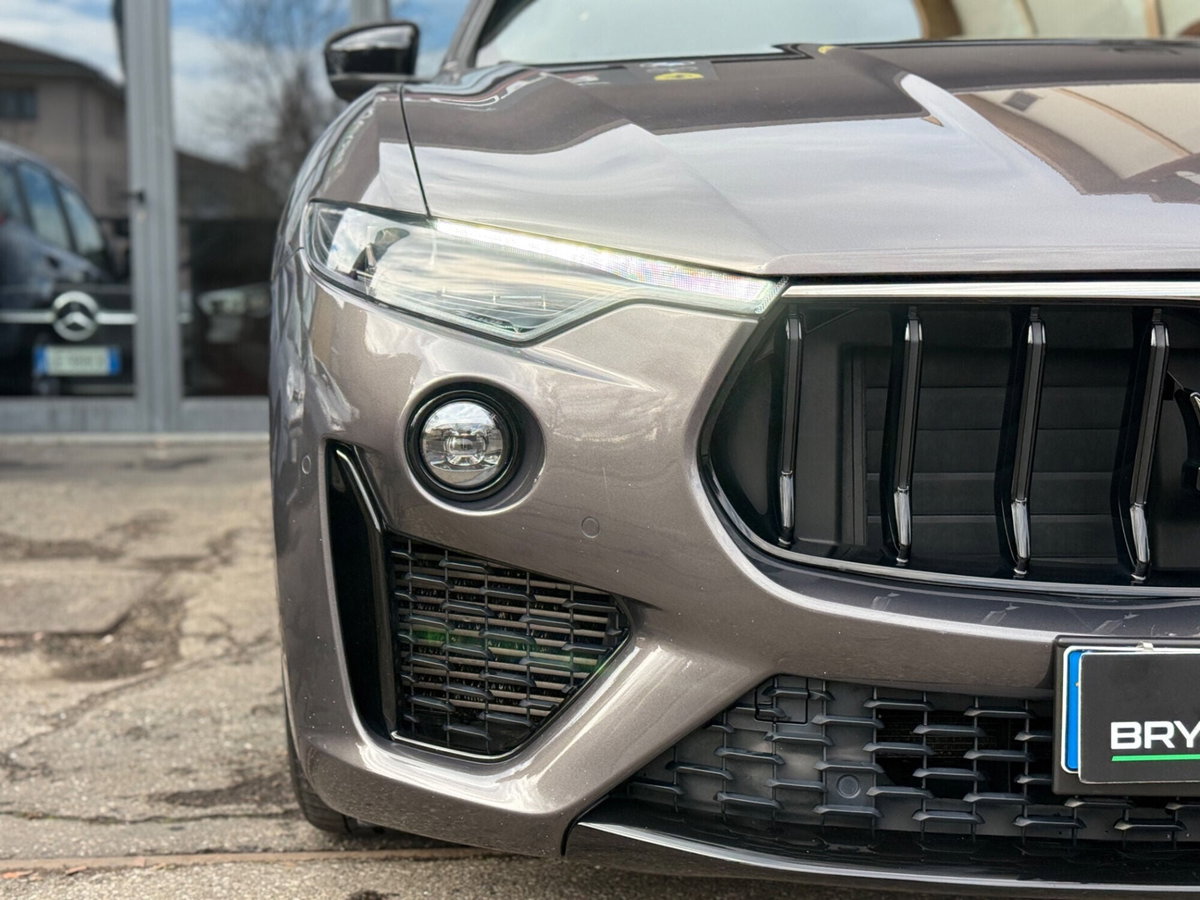 Maserati Levante Levante V6 430 CV AWD Modena (18)
