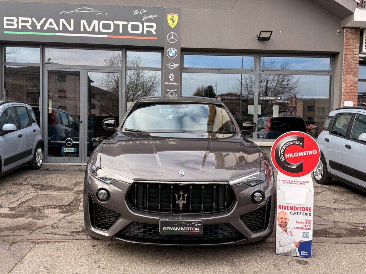 Maserati Levante Levante V6 430 CV AWD Modena (8)