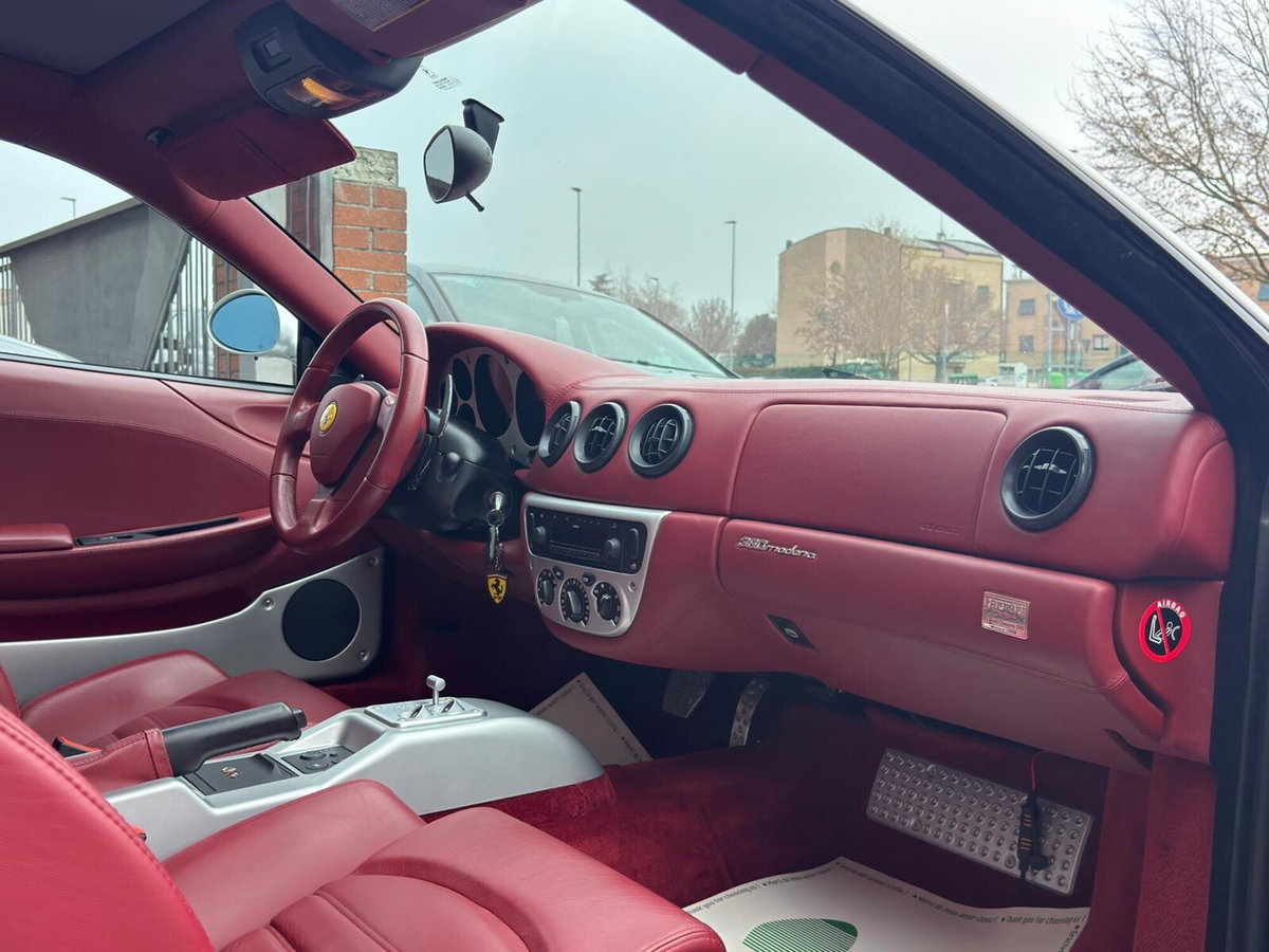 Ferrari 360 Coupé Modena F1 (10)