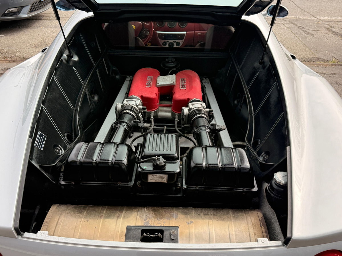 Ferrari 360 Coupé Modena F1 (11)