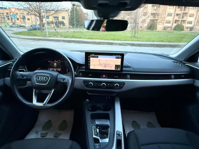 Audi A4 Avant 30 TDI/136 CV S tronic Business Advanced (13)