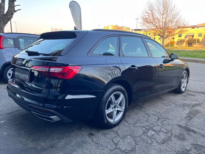 Audi A4 Avant 30 TDI/136 CV S tronic Business Advanced (5)