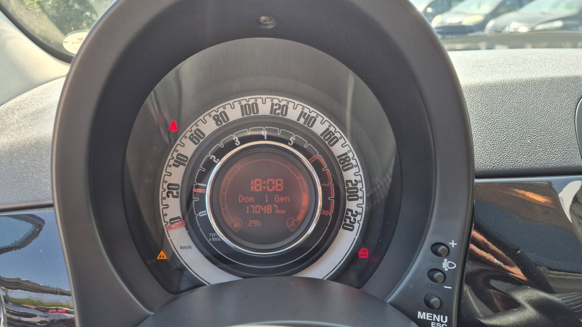 Fiat 500 1.2 Lounge (9)