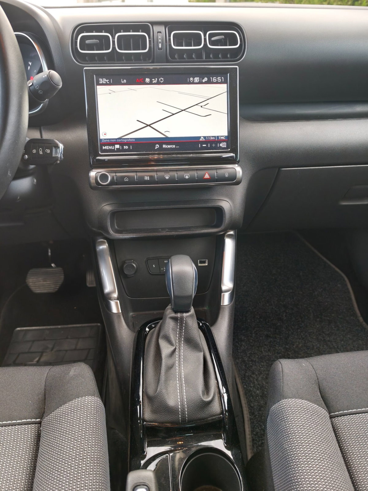 Citroen C3 Aircross BlueHDi 120 S&S EAT6 Shine (17)