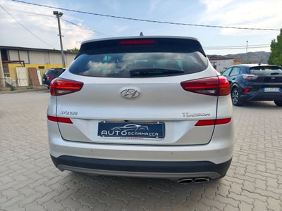 Hyundai Tucson 1.6 crdi Exellence Lounge Pack 2wd (8)