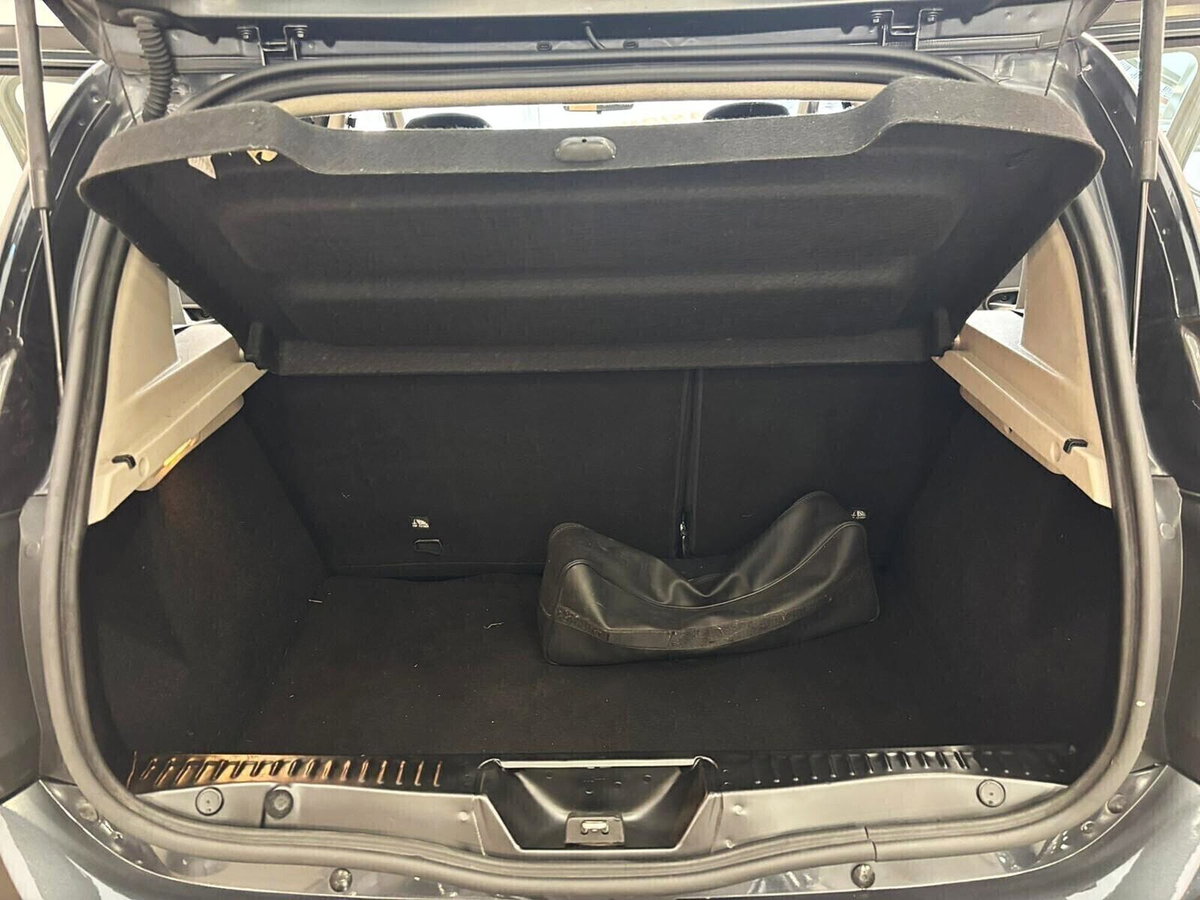 Dacia Sandero Stepway 1.5 dCi 8V 90CV (10)