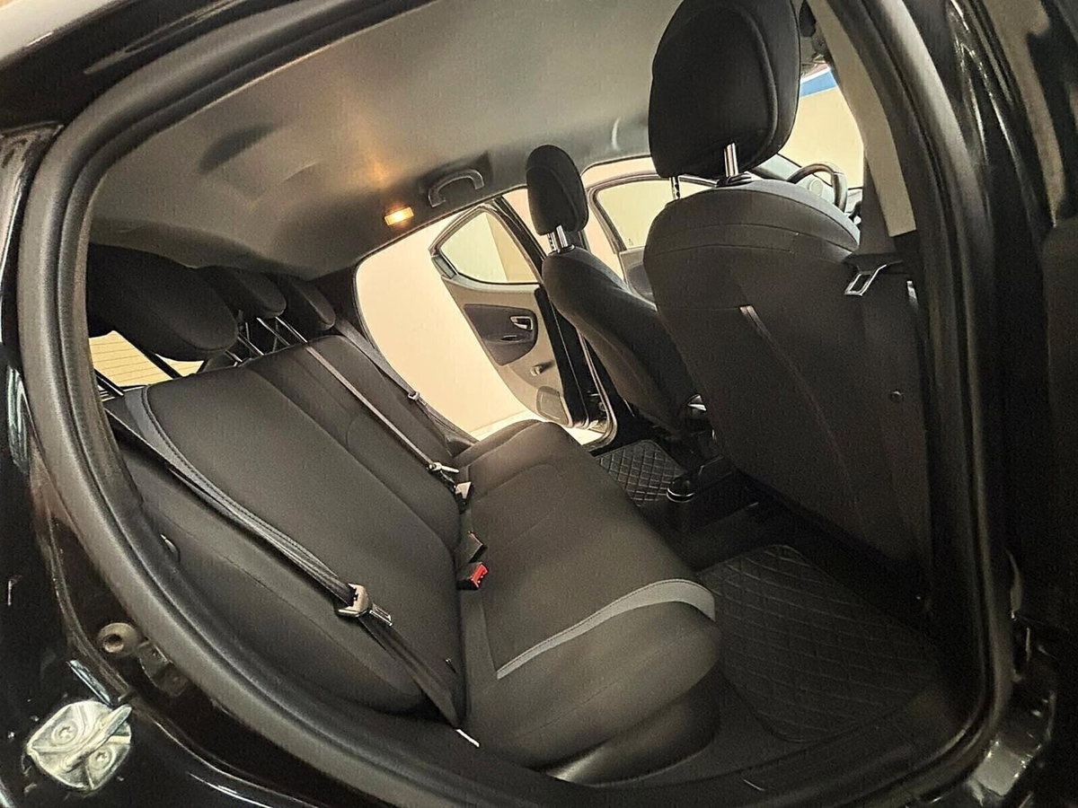 Lancia Ypsilon 1.3 MJT 16V 95 CV 5 porte S&S Silver (9)