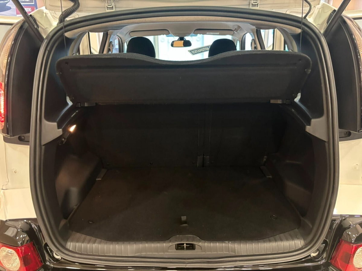 Citroen C3 Picasso 1.6 e-HDi 90 CMP6 Selection (10)
