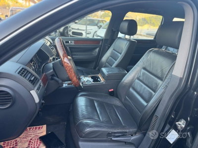 Volkswagen Touareg R5 TDI DPF Exclusive (8)