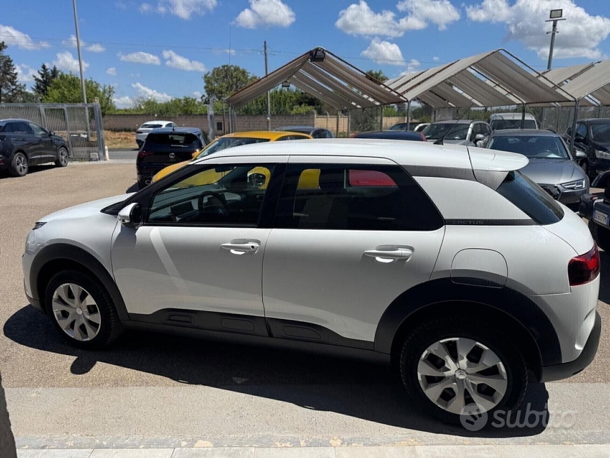 Citroen C4 Cactus BlueHDi 100 S&S Feel (8)