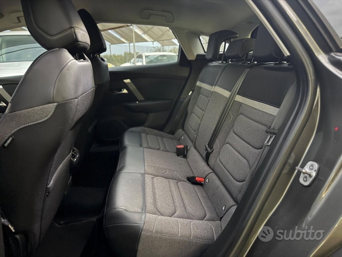 Citroen C4 BlueHDi 130 S&S EAT8 Shine (13)