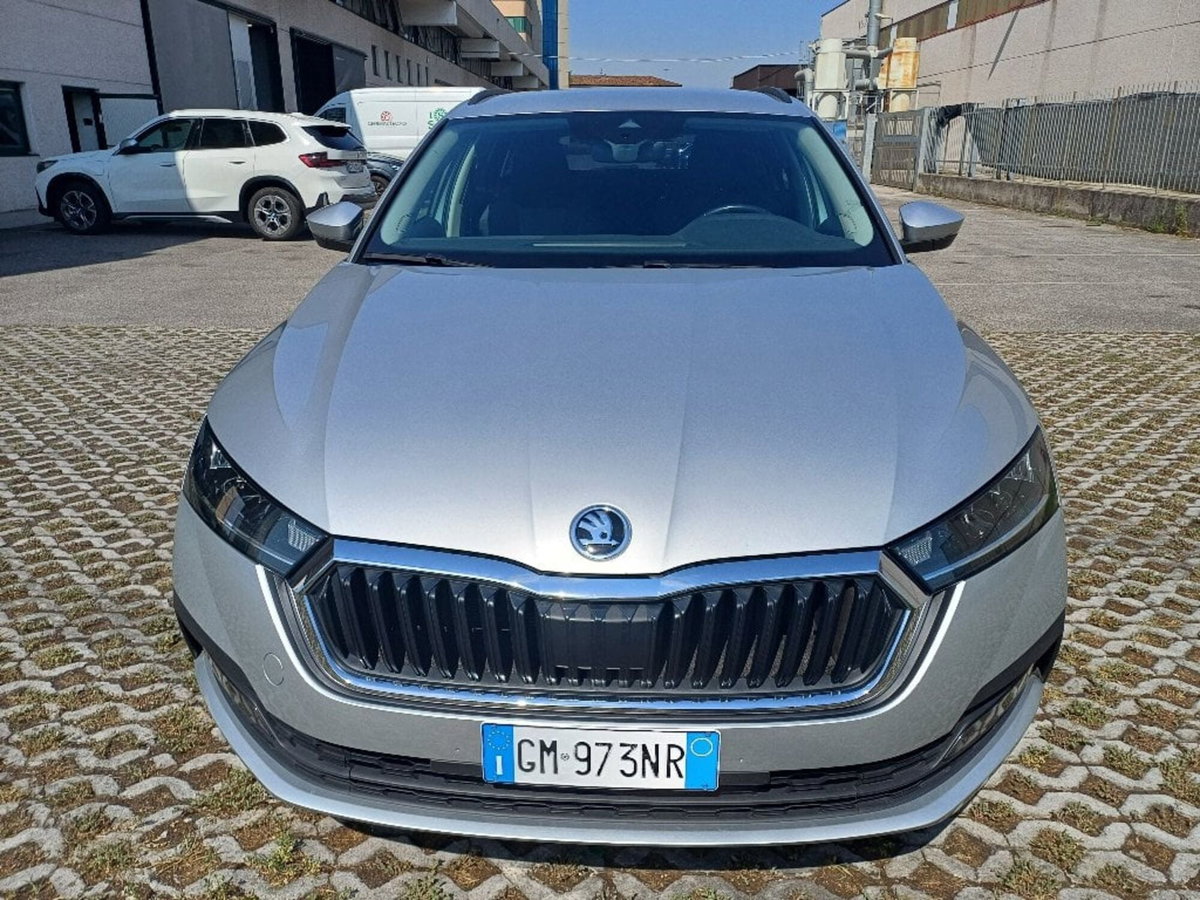 Skoda Octavia Station Wagon 2.0 TDI EVO SCR DSG Wagon Executive
