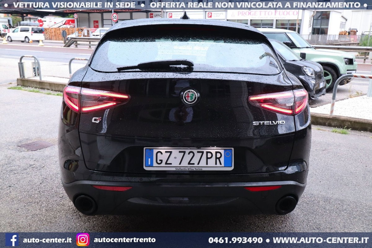 Alfa Romeo Stelvio 2.0 t Sprint Q4 280cv auto (6)