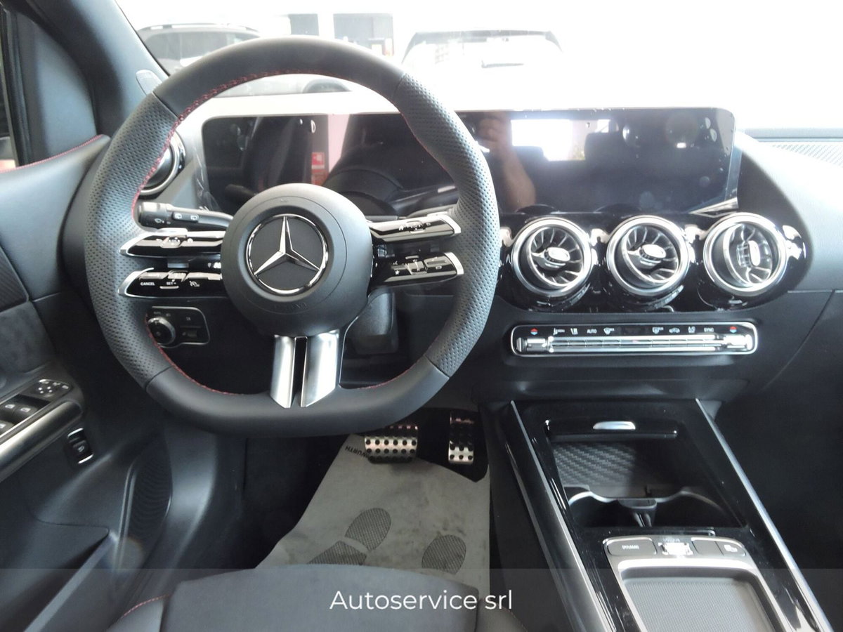 Mercedes-Benz Classe B 180 d AMG Line Premium Plus auto (8)