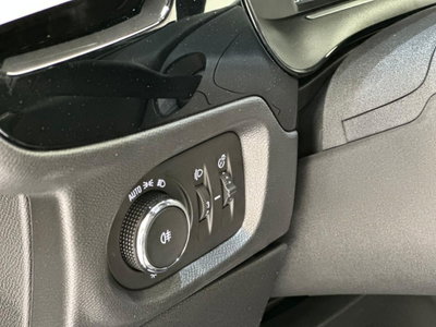Opel Corsa 1.2 100 CV GS Line (15)