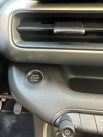 Jeep Avenger 1.2 turbo Summit fwd 100cv (18)