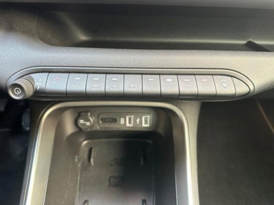 Jeep Avenger 1.2 turbo Summit fwd 100cv (19)