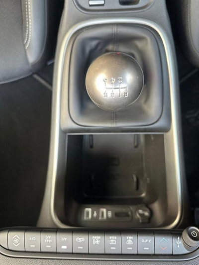 Jeep Avenger 1.2 turbo Summit fwd 100cv (20)