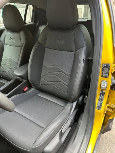 Jeep Avenger 1.2 turbo Summit fwd 100cv (13)