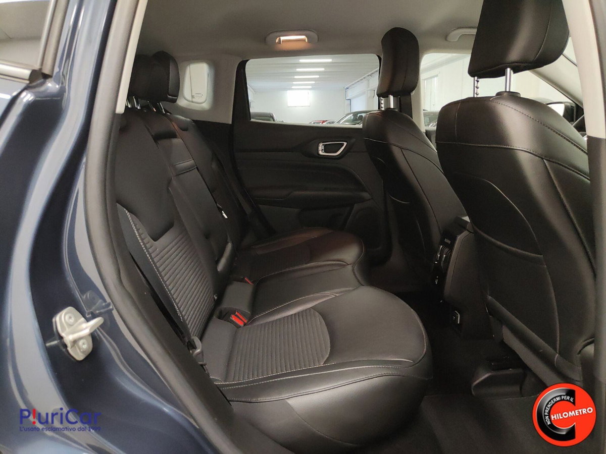 Jeep Compass 1.3 T4 190CV PHEV AT6 4xe Night Eagle (6)