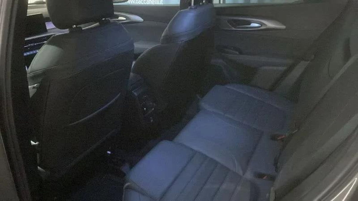 Alfa Romeo Tonale 1.5 hybrid Veloce 160cv tct7 (12)