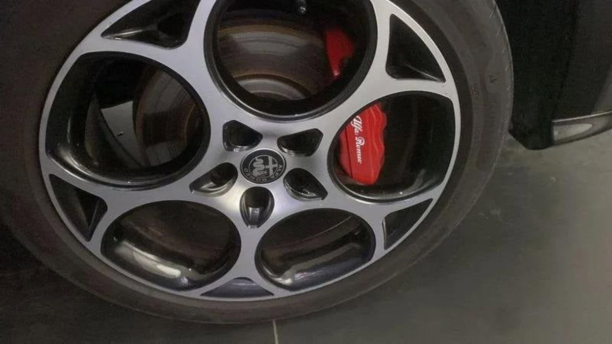 Alfa Romeo Tonale 1.5 hybrid Veloce 160cv tct7 (6)
