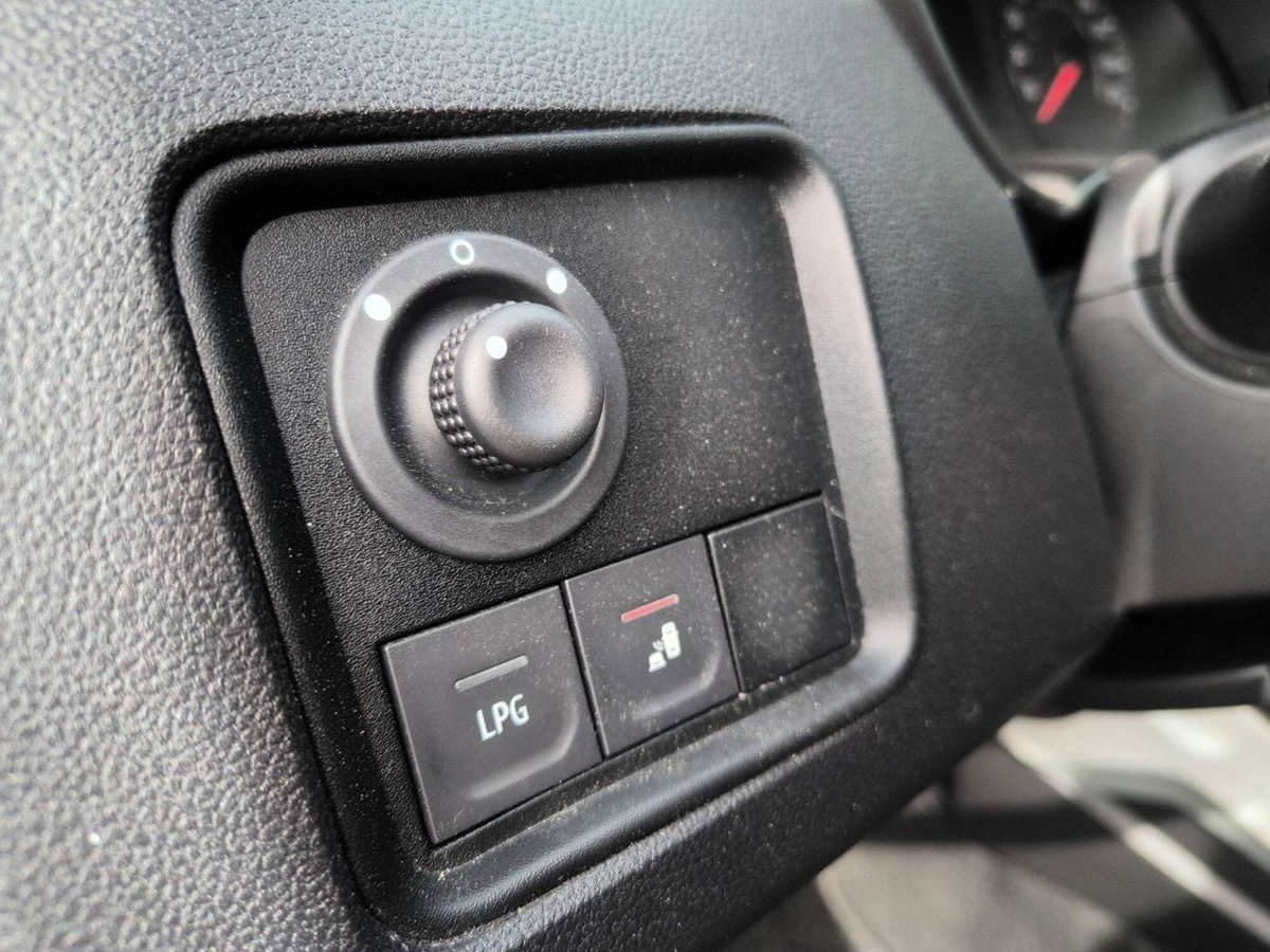 Dacia Duster 1.0 TCe GPL 4x2 Prestige Up (14)