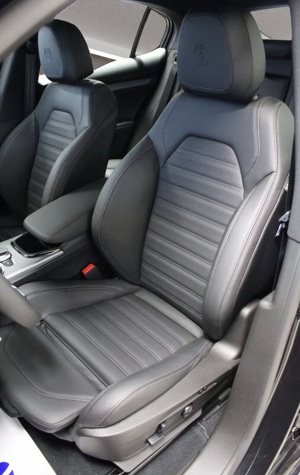 Alfa Romeo Stelvio Stelvio 2.2 Turbodiesel 210 CV AT8 Q4 Veloce (12)