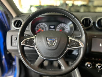 Dacia Duster 1.0 TCe 100 CV ECO-G 4x2 15th Anniversary (10)