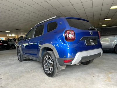 Dacia Duster 1.0 TCe 100 CV ECO-G 4x2 15th Anniversary (2)