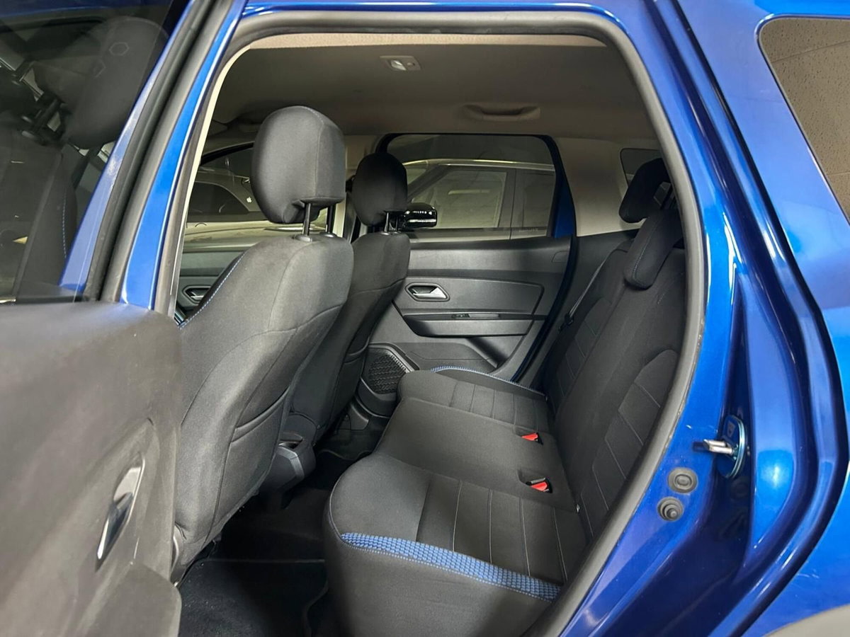 Dacia Duster 1.0 TCe 100 CV ECO-G 4x2 15th Anniversary (7)