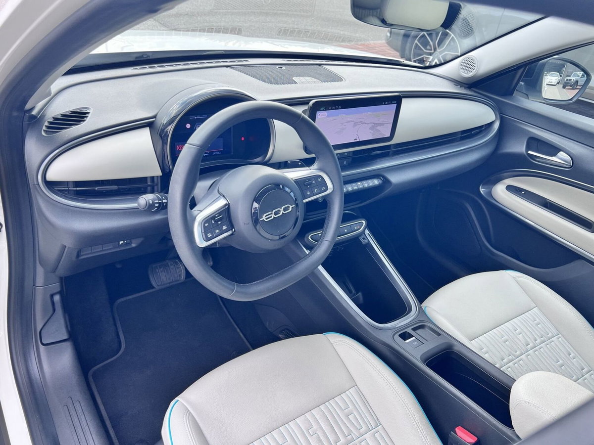 Fiat 600 1.2 hybrid La Prima 110cv auto (11)