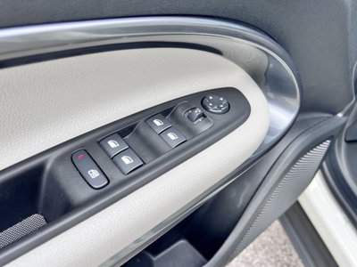 Fiat 600 1.2 hybrid La Prima 110cv auto (12)