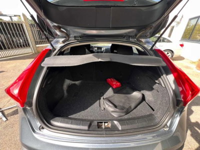 Volvo V40 Cross Country D2 Business (11)