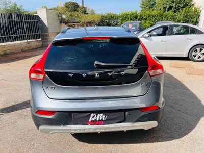 Volvo V40 Cross Country D2 Business (5)