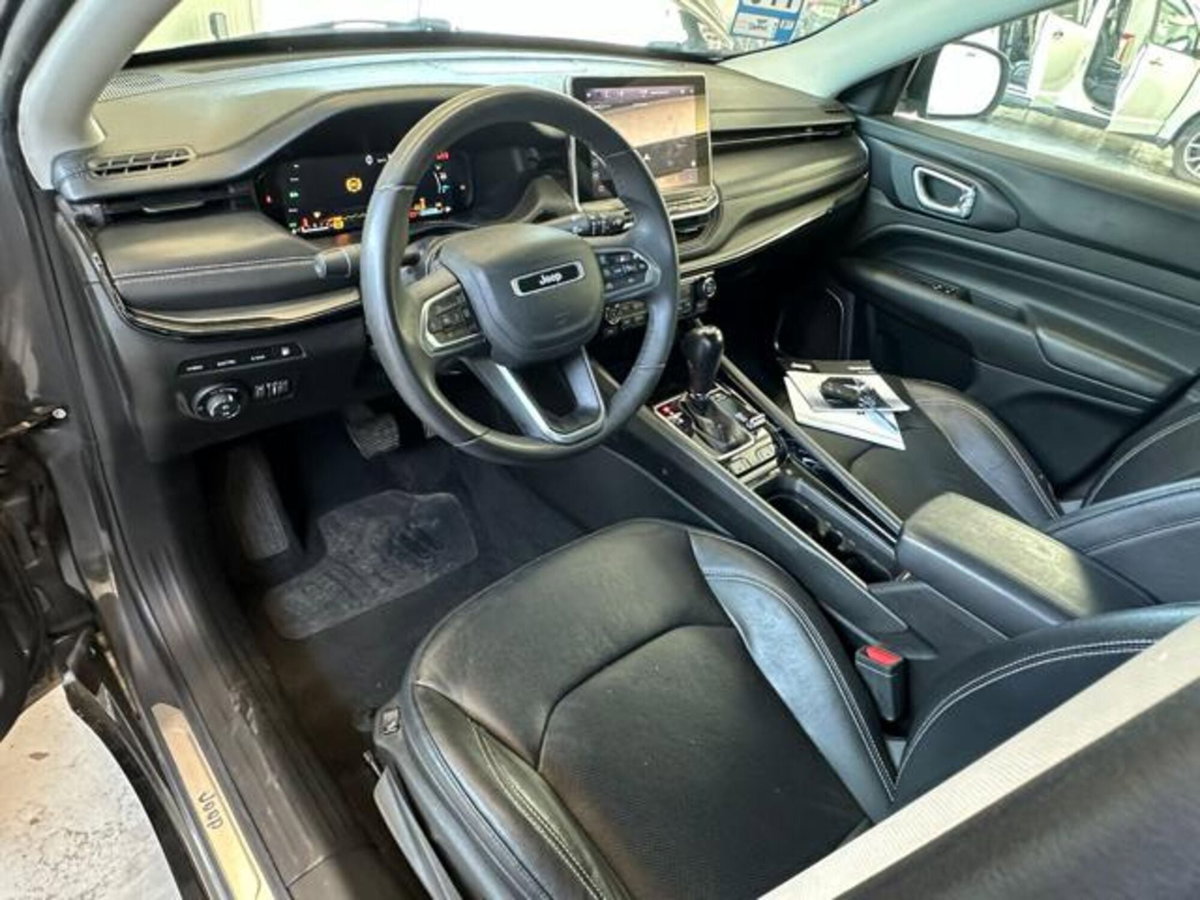 Jeep Compass 1.3 T4 240CV PHEV AT6 4xe S (14)