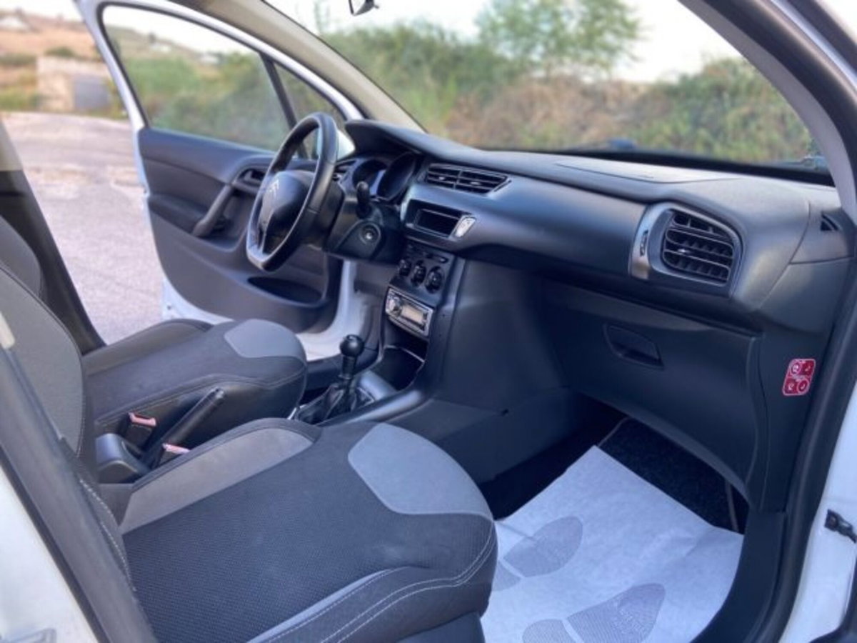 Citroen C3 BlueHDi 75 Business Combi (17)