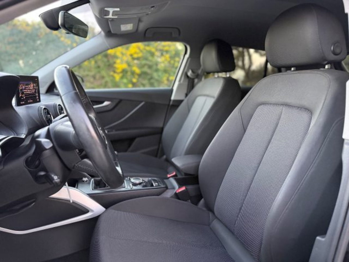 Audi Q2 Q2 30 TDI Identity Black (13)
