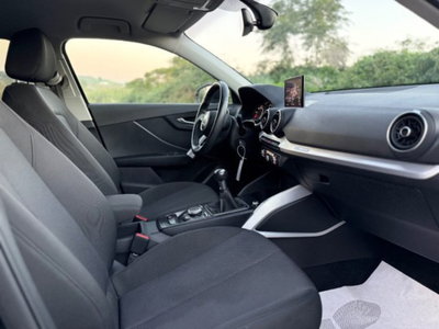 Audi Q2 Q2 30 TDI Identity Black (18)